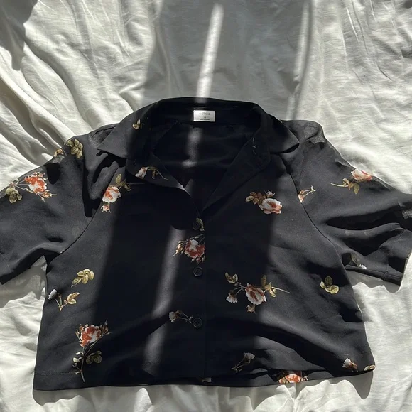Wilfred Floral Button Up - Picture 1 of 3